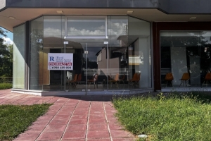 Ενοικιάζεται σύγχρονος επαγγελματικός χώρος 265 τ.μ. στο Λαγκαδά