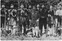 27&eta; &Omicron;&Kappa;&Tau;&Omega;&Beta;&Rho;&Iota;&Omicron;&Upsilon; 1912 - 27&eta; &Omicron;&Kappa;&Tau;&Omega;&Beta;&Rho;&Iota;&Omicron;&Upsilon; 1944 : &Pi;&Epsilon;&Rho;&Eta;&Phi;&Alpha;&Nu;&Omicron;&Iota; &Sigma;&Tau;&Alpha;&Theta;&Mu;&Omicron;&Iota; &Tau;&Eta;&Sigma; &Iota;&Sigma;&Tau;&Omicron;&Rho;&Iota;&Alpha;&Sigma; &Gamma;&Iota;&Alpha; &Tau;&Eta;&Nu; &Pi;&Omicron;&Lambda;&Eta; &Tau;&Omicron;&Upsilon; &Lambda;&Alpha;&Gamma;&Kappa;&Alpha;&Delta;&Alpha;