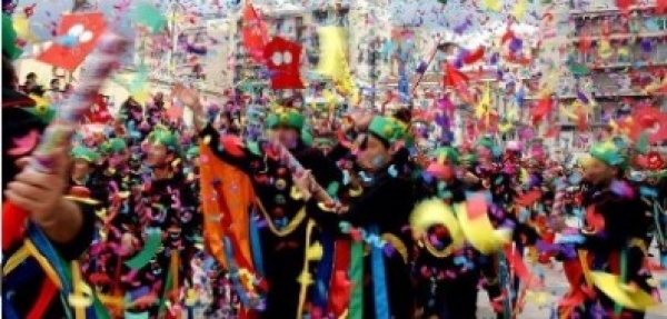 &kappa;&alpha;&rho;&nu;&alpha;&beta;ά&lambda;&iota;