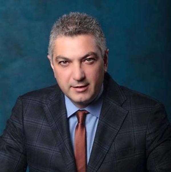&Tau;&Zeta;&Iota;&Alpha;&Mu;&Pi;&Alpha;&Zeta;&Eta;&Sigma; &Theta;&Epsilon;&Omicron;&Delta;&Omega;&Rho;&Omicron;&Sigma;