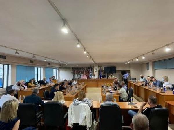 &Delta;&eta;&mu;&omicron;&tau;&iota;&kappa;ό &Sigma;&upsilon;&mu;&beta;&omicron;ύ&lambda;&iota;&omicron; &Lambda;&alpha;&gamma;&kappa;&alpha;&delta;ά