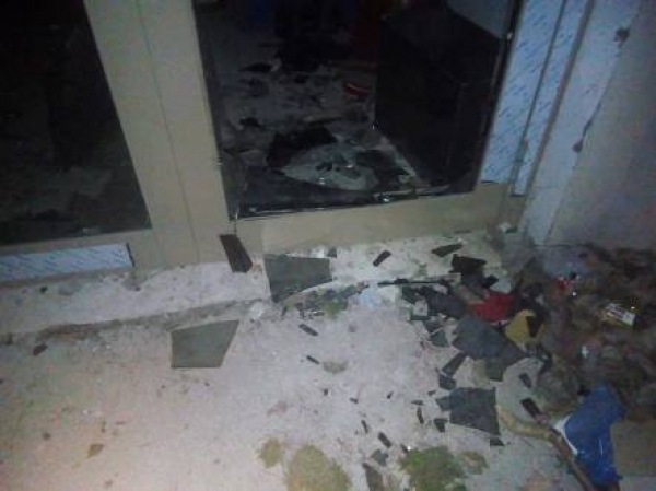 ΜΗΝΥΣΗ ΚΑΤΑ ΑΓΝΩΣΤΩΝ ΑΠΟ ΤΟΝ ΔΗΜΑΡΧΟ ΛΑΓΚΑΔΑ ΓΙΑ ΤΟΝ ΕΜΠΡΗΣΜΟ ΚΑΙ ΤΟΥΣ ΒΑΝΔΑΛΙΣΜΟΥΣ ΣΤΟ ΜΠΙΛΛΕΙΟ