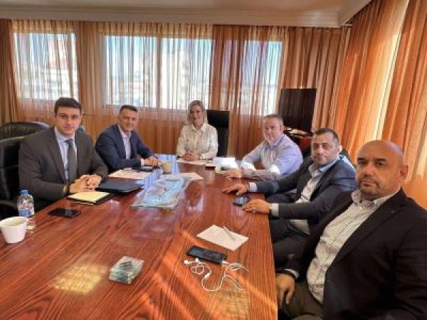 &Sigma;&upsilon;&nu;&tau;&omicron;&nu;&iota;&sigma;&tau;ή&sigmaf; &pi;&rho;&omega;&theta;&upsilon;&pi;&omicron;&upsilon;&rho;&gamma;&iota;&kappa;&omicron;ύ &gamma;&rho;&alpha;&phi;&epsilon;ί&omicron;&upsilon;