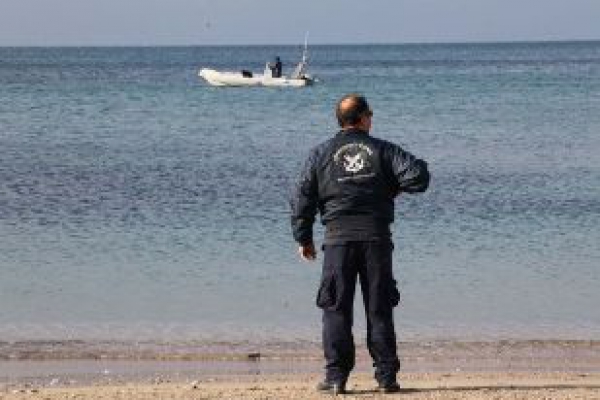 &Nu;&Epsilon;&Kappa;&Rho;&Omicron;&Sigma; &Lambda;&Omicron;&Upsilon;&Omicron;&Mu;&Epsilon;&Nu;&Omicron;&Sigma; &Sigma;&Tau;&Eta;&Nu; &Pi;&Alpha;&Rho;&Alpha;&Lambda;&Iota;&Alpha; &Nu;.&Beta;&Rho;&Alpha;&Sigma;&Nu;&Omega;&Nu;