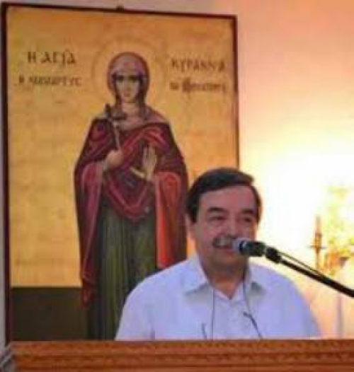 "Ἡ Ἑ&lambda;&lambda;&eta;&nu;&omicron;&rho;&theta;ό&delta;&omicron;&xi;&eta; &omicron;ἰ&kappa;&omicron;&gamma;έ&nu;&epsilon;&iota;&alpha; &sigma;&tau;ό &sigma;&tau;ό&chi;&alpha;&sigma;&tau;&rho;&omicron; &tau;&omicron;ῦ &omicron;ἰ&kappa;&omicron;&upsilon;&mu;&epsilon;&nu;&iota;&sigma;&mu;&omicron;ῦ" &Gamma;&rho;ά&phi;&epsilon;&iota; ὁ &Phi;ώ&tau;&eta;&sigmaf; &Mu;&iota;&chi;&alpha;ή&lambda;, ἰ&alpha;&tau;&rho;ό&sigmaf;