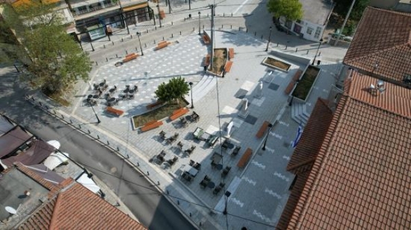 &Mu;&epsilon;&lambda;&iota;&sigma;&sigma;&omicron;&chi;ώ&rho;&iota;