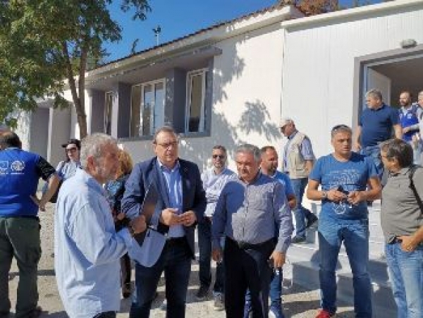 &Sigma;&Upsilon;&Rho;&Iota;&Zeta;&Alpha; - &Beta;&Alpha;&Gamma;&Iota;&Omicron;&Chi;&Omega;&Rho;&Iota;