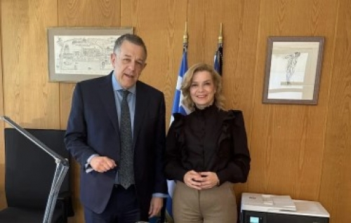 &Nu;ί&kappa;&eta; &Alpha;&nu;&delta;&rho;&epsilon;ά&delta;&omicron;&upsilon;